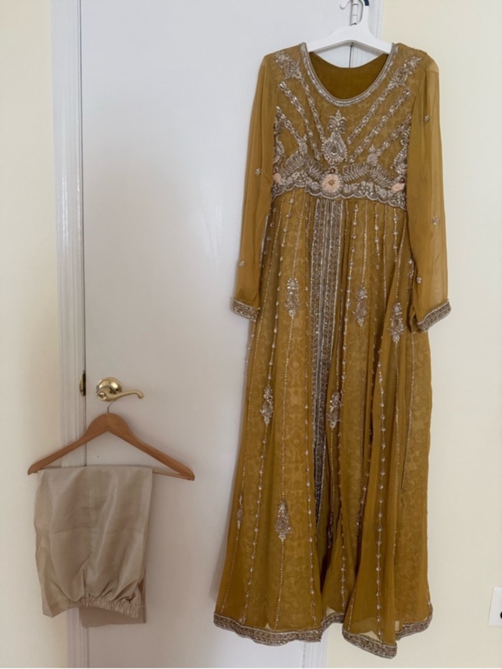 PAKISTANI DESIGNER CUSTOM FORMAL WEDDING DRESS INDIAN - Picture 7 of 14
